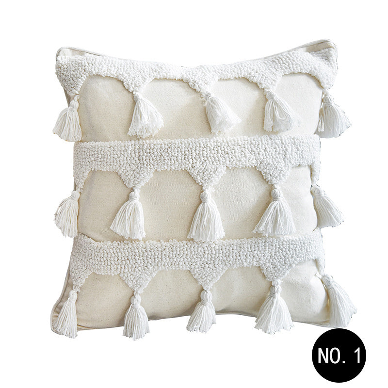 Nordic Pillow Tufted